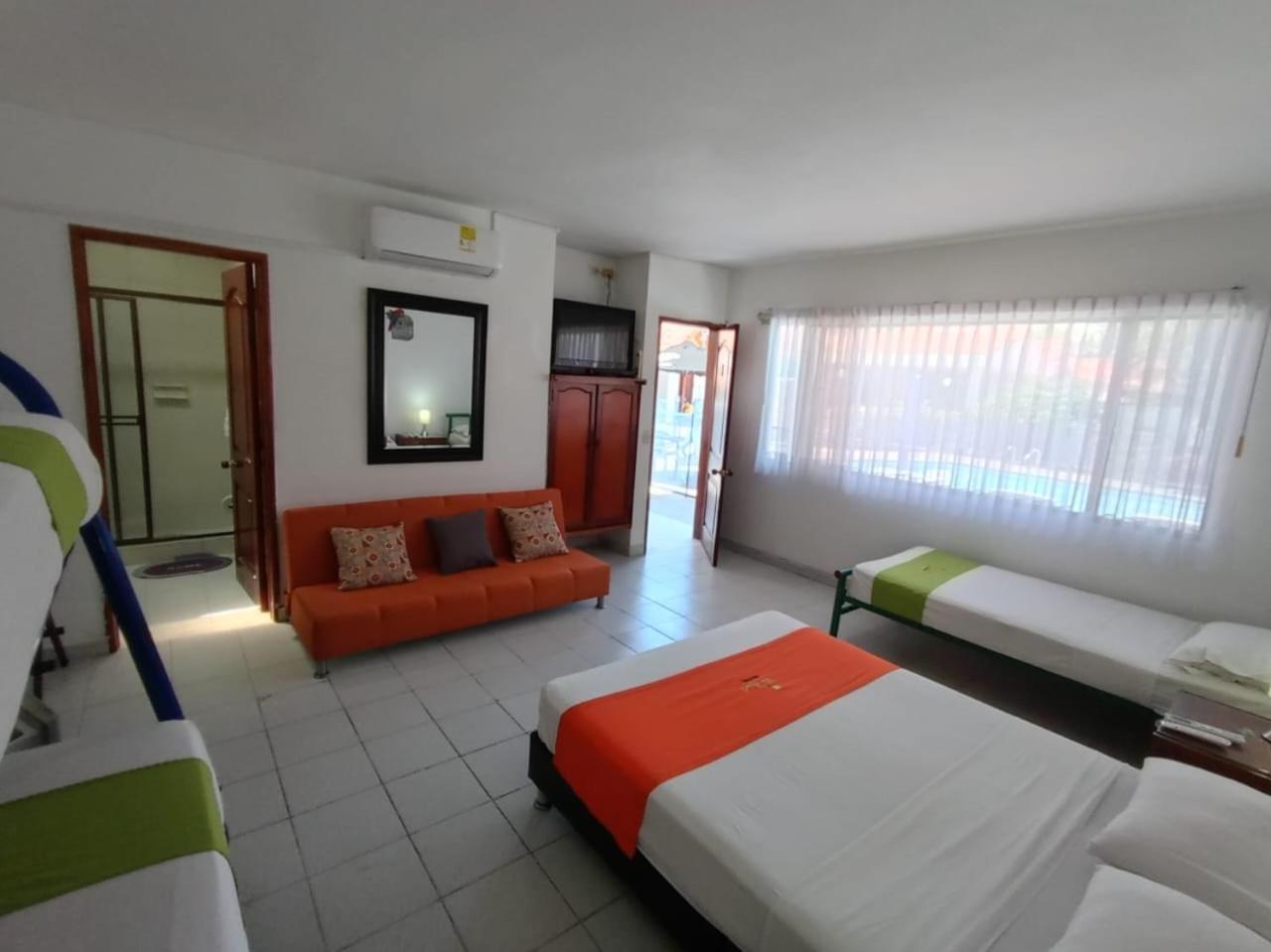 Hotel Villa Ricaurte Extérieur photo